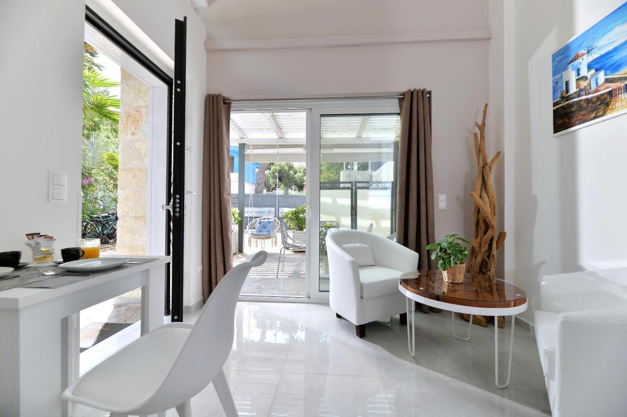 Alekos Luxury Suites Free 24H Transportation From - To Airport Artemida  Ngoại thất bức ảnh
